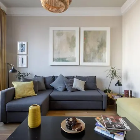 Beautiful & Central Flat Near Sagrada Familia Appartement