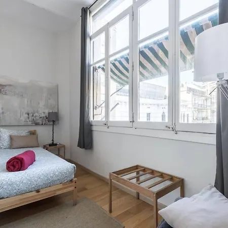 Beautiful & Central Flat Near Sagrada Familia Barcelona