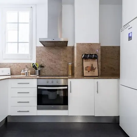 Beautiful & Central Flat Near Sagrada Familia * Barcelona
