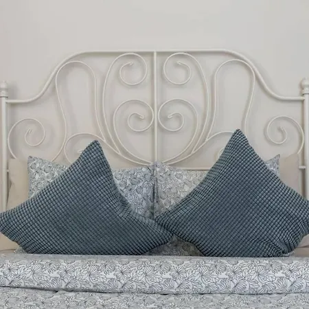 Beautiful & Central Flat Near Sagrada Familia Apartment